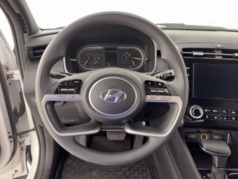 Used 2024 Hyundai Santa Cruz SE AWD/4WD image 10