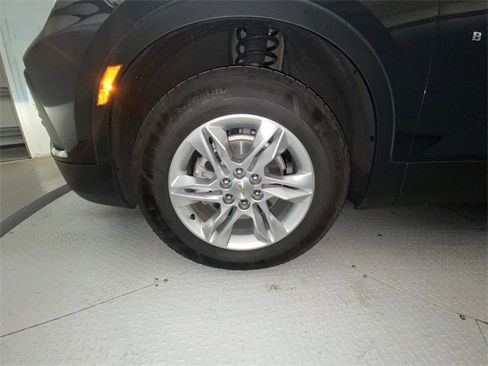Used 2022 Chevrolet Blazer LT image 10