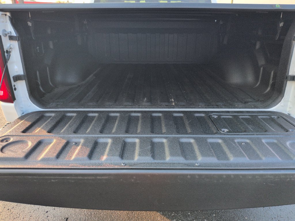 Used 2026 RAM 1500 Laramie AWD/4WD image 23