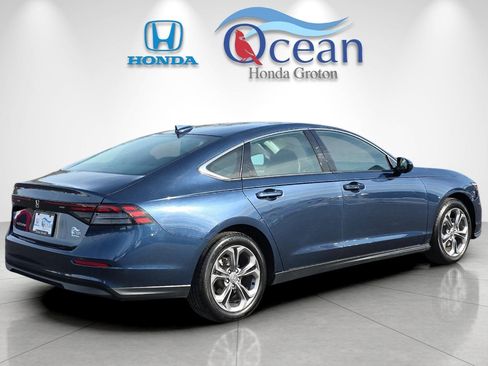 Used 2024 Honda Accord EX image 3