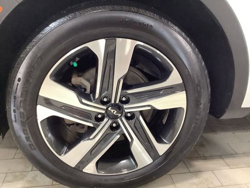 Certified 2023 Kia Sorento SX Prestige image 29