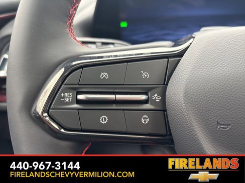 New 2026 Chevrolet Traverse RS image 2