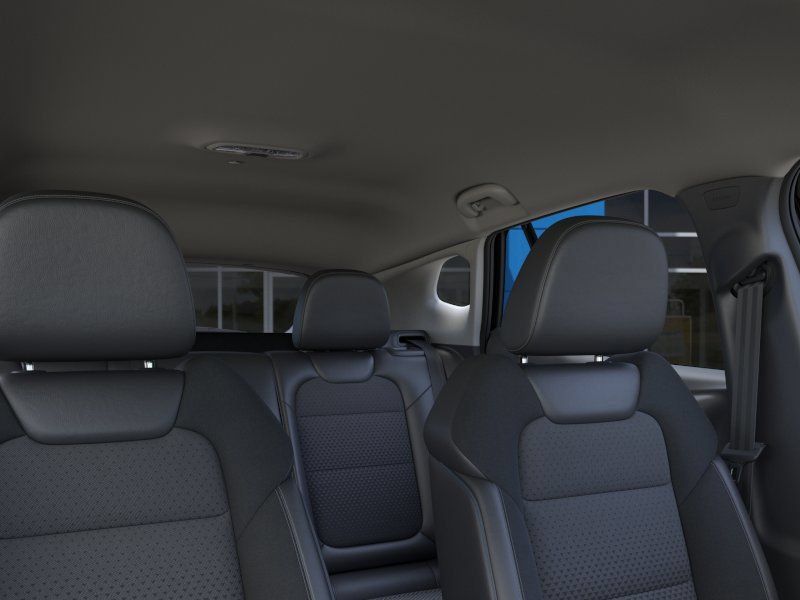 New 2026 Chevrolet Trax LT w/ LT Convenience Package FWD image 24