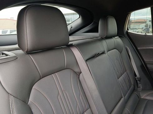 Used 2025 Buick Envista Avenir FWD image 10