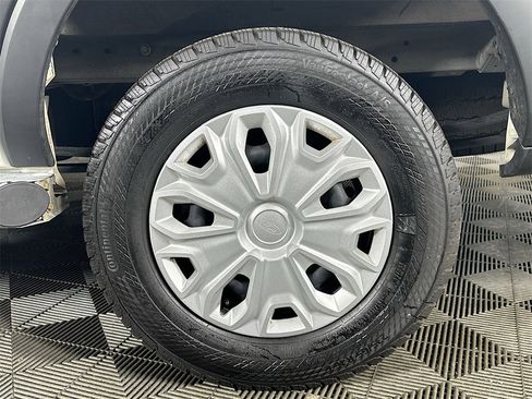 Used 2024 Ford Transit 250 Low Roof w/ Exterior Upgrade Package image 21