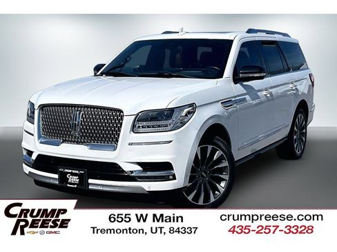 Used 2021 Lincoln Navigator Reserve AWD/4WD image 1