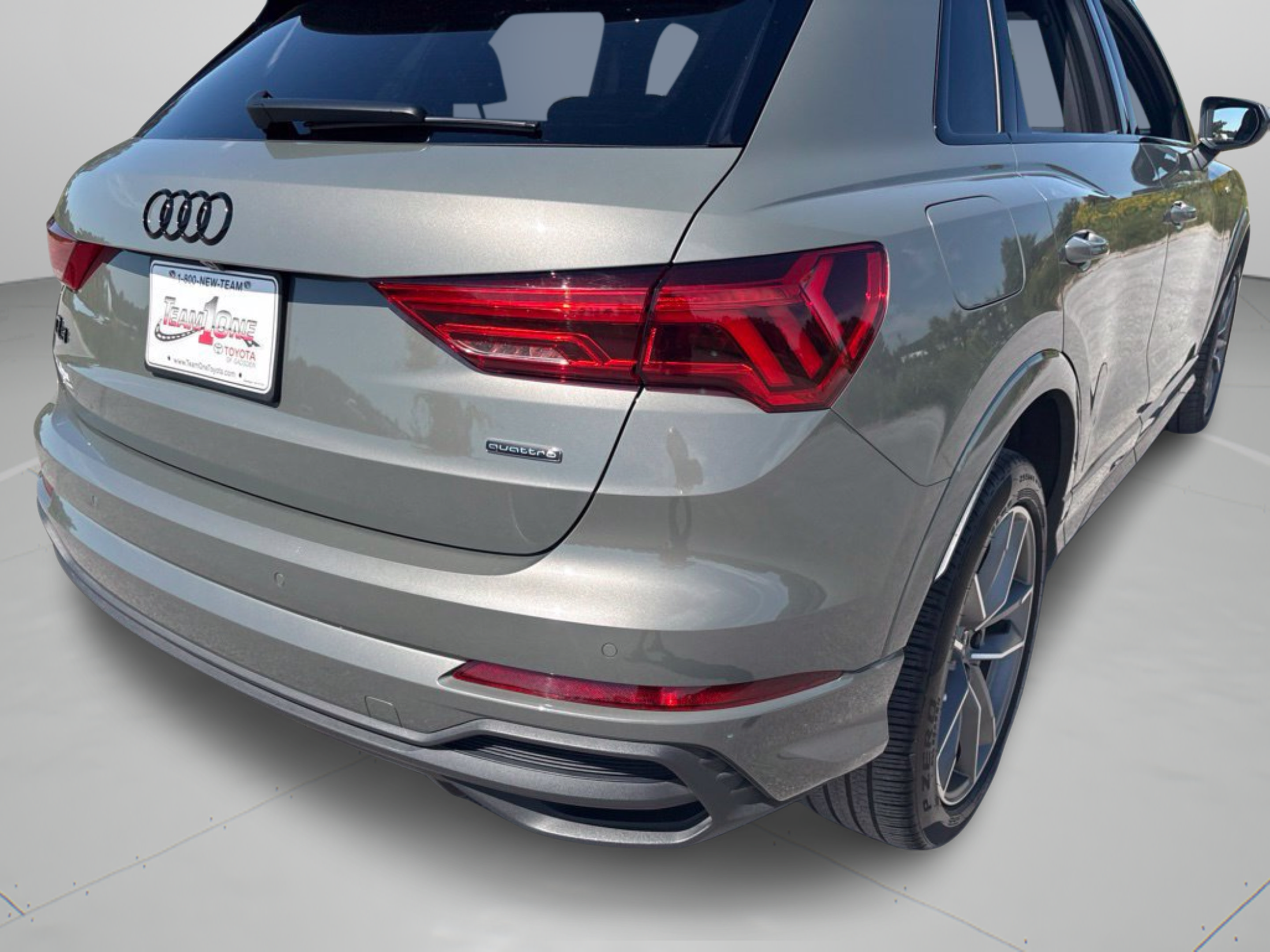 Used 2025 Audi Q3 2.0T Premium AWD/4WD image 26