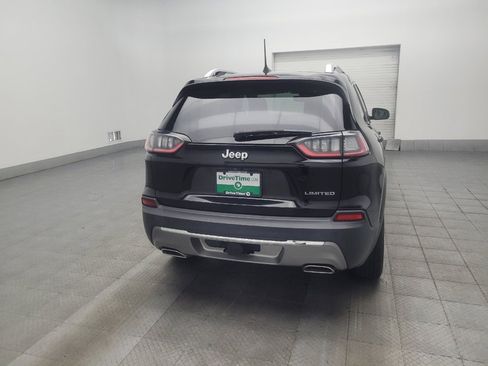 Used 2019 Jeep Cherokee Limited w/ Technology Group FWD image 7