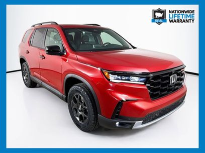 New 2025 Honda Pilot TrailSport