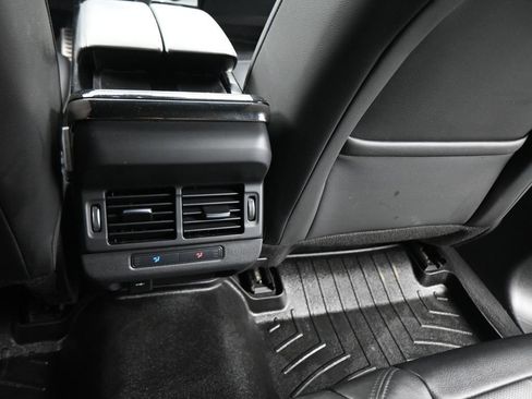 Used 2023 Land Rover Range Rover Evoque R-Dynamic S image 45