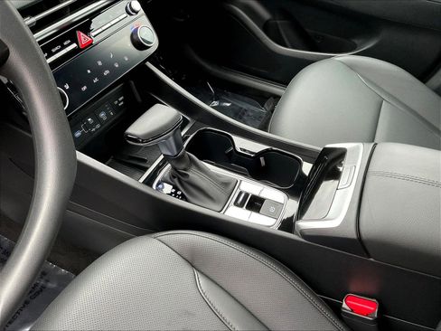 Certified 2026 Hyundai Santa Cruz SEL AWD/4WD image 19