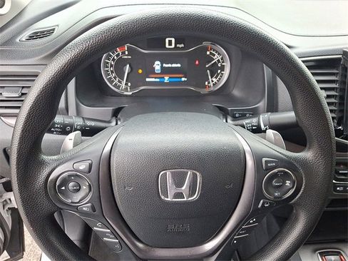 Used 2023 Honda Ridgeline Sport image 19