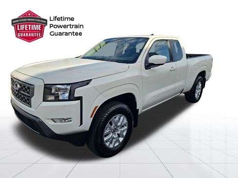 Used 2024 Nissan Frontier SV w/ SV Convenience Package image 1