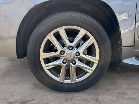 Used 2014 Lexus LX 570 4WD image 41