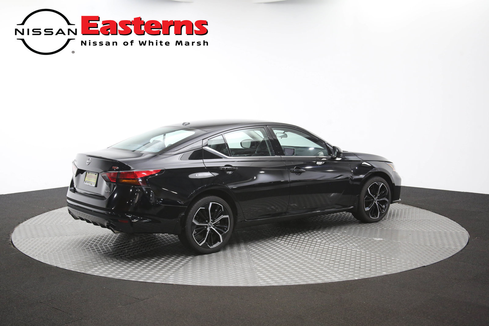 Used 2025 Nissan Altima 2.5 SR AWD/4WD image 41