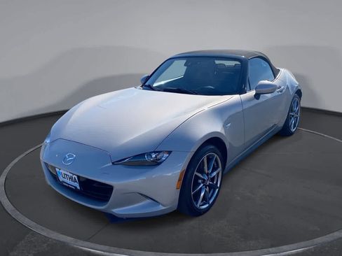 Used 2023 MAZDA MX-5 Miata Grand Touring RWD image 1