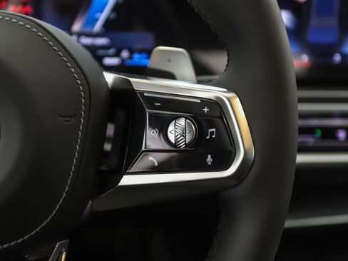 Used 2026 BMW 750e xDrive w/ Executive Package image 13