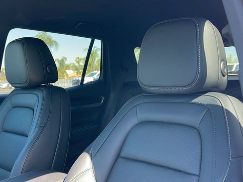 New 2026 GMC Terrain Elevation w/ Elevation Premium Package AWD/4WD image 12