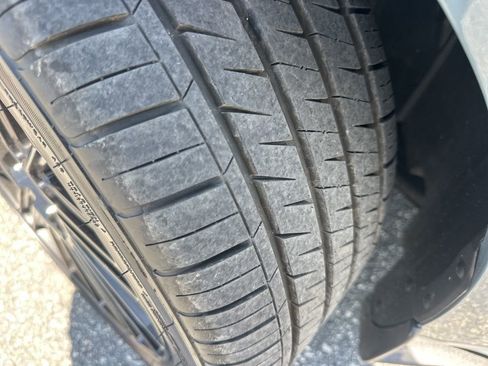 Used 2022 INFINITI Q60 Red Sport 400 w/ Proactive Package image 32