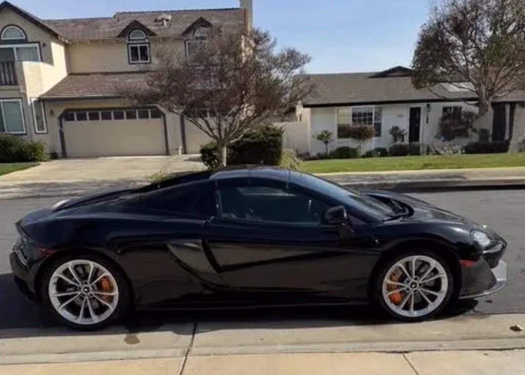 Used 2019 McLaren 570S Spider RWD image 7