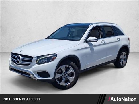 Used 2018 Mercedes-Benz GLC 300 image 1