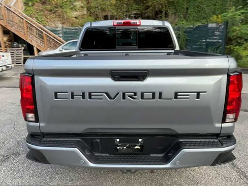 Certified 2023 Chevrolet Colorado LT w/ LT Convenience Package II image 7