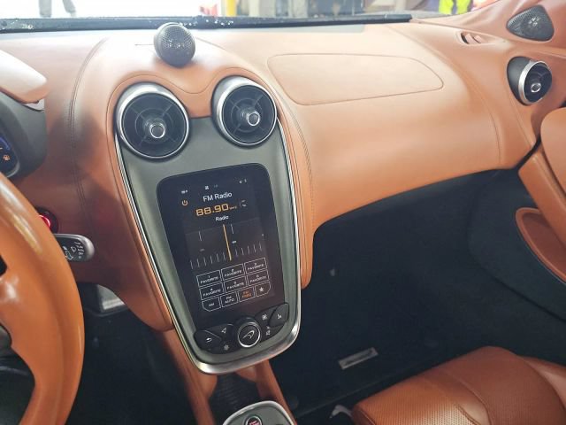 Used 2017 McLaren 570S RWD image 12