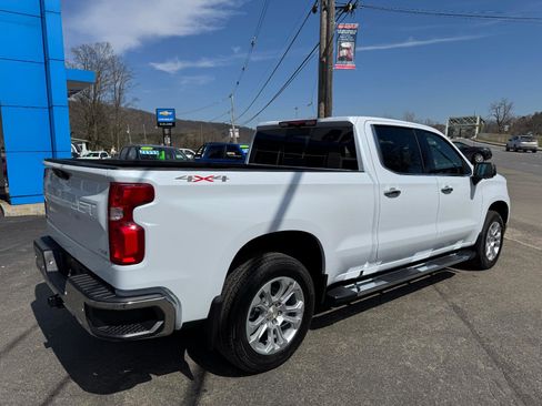 New 2026 Chevrolet Silverado 1500 LTZ w/ LTZ Premium Package AWD/4WD image 9