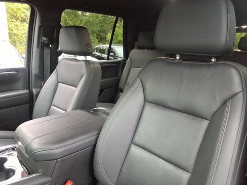 Certified 2025 Chevrolet Tahoe Z71 AWD/4WD image 11