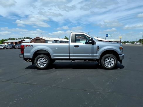 Used 2022 Ford F350 4x4 Regular Cab Super Duty image 8
