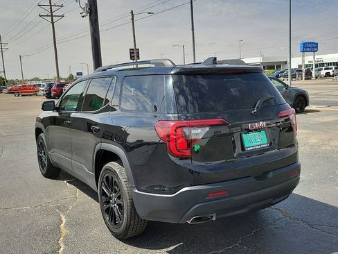 Used 2022 GMC Acadia SLE w/ Driver Convenience Package FWD image 5