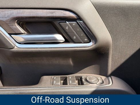 Certified 2024 Chevrolet Silverado 2500 LTZ w/ LTZ Plus Package image 31