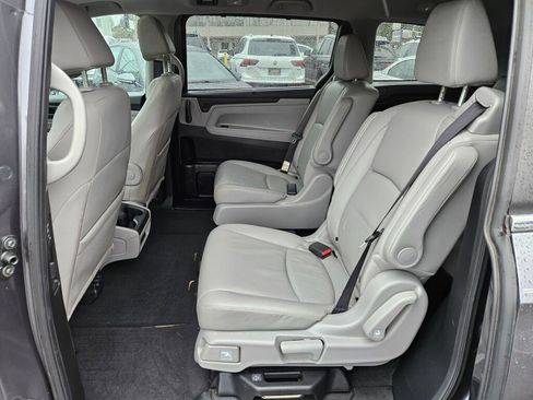 Used 2018 Honda Odyssey EX-L image 13