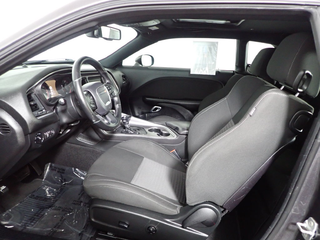 Used 2020 Dodge Challenger GT w/ Blacktop Package AWD/4WD image 19