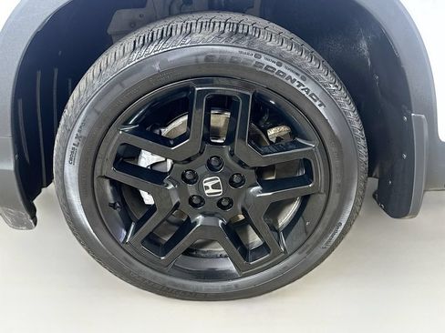 Used 2025 Honda Passport Black Edition image 28