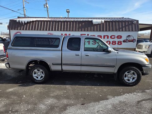 Used 2001 Toyota Tundra SR5 image 2