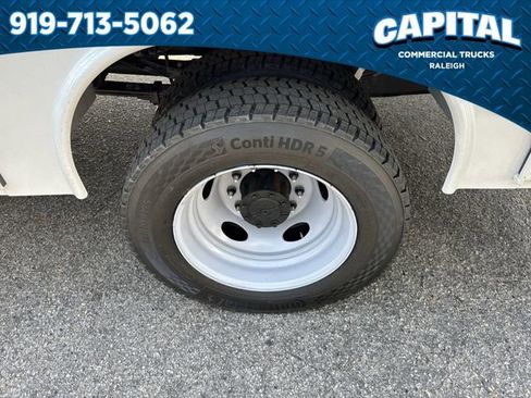 New 2026 Ford F450 XL w/ XL Chrome Package image 13