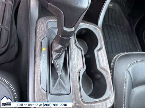 Used 2021 GMC Canyon Denali image 22