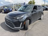Used 2023 Kia Soul LX image 2
