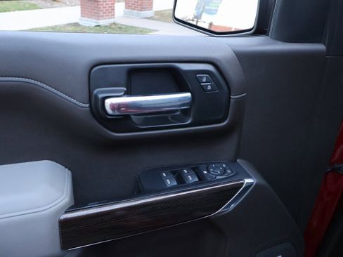 Used 2021 Chevrolet Silverado 1500 LT Trail Boss w/ Convenience Package II image 35