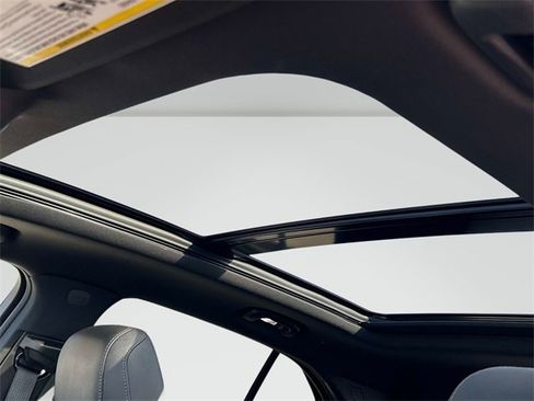 Certified 2023 Cadillac XT4 Sport w/ Cold Weather Package image 15