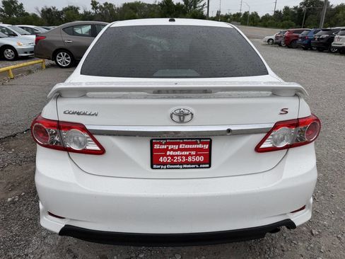Used 2012 Toyota Corolla S FWD image 4