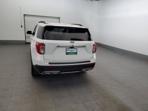Used 2020 Ford Explorer XLT w/ Equipment Group 202A AWD/4WD image 6