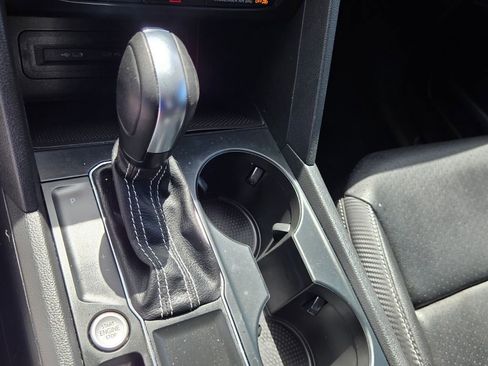 Used 2021 Volkswagen Atlas Cross Sport SE w/ Panoramic Sunroof Package image 20