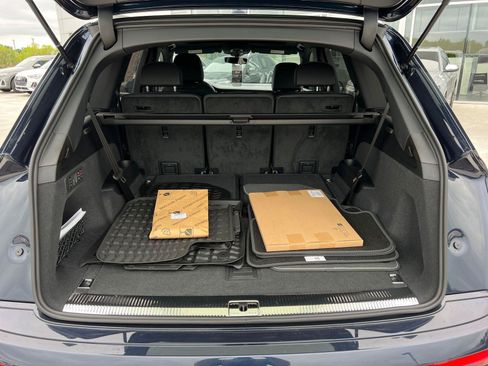 New 2025 Audi Q7 3.0T Premium Plus AWD/4WD image 12