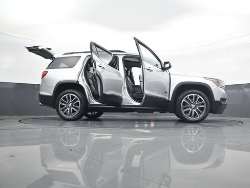 Used 2019 GMC Acadia SLT AWD/4WD image 33