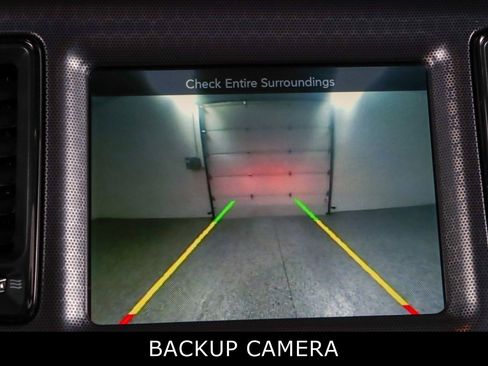 Used 2016 Dodge Challenger SXT Plus image 19