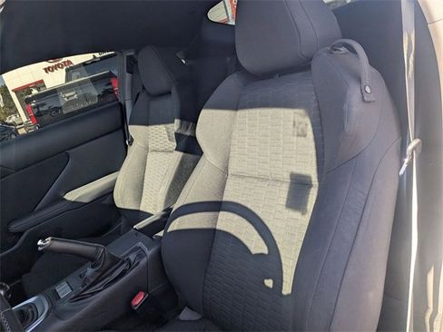 Certified 2023 Toyota GR86 Base image 14