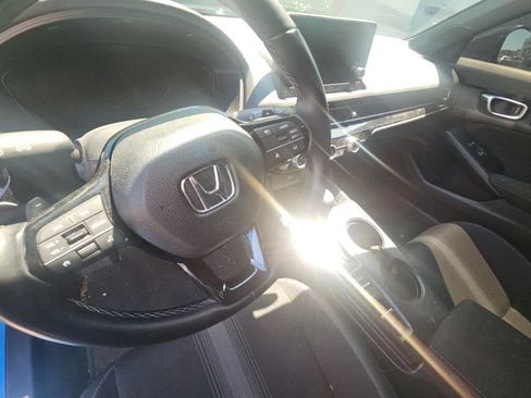 Used 2024 Honda Civic Sport image 7