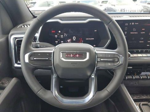 New 2026 GMC Canyon Elevation RWD image 19
